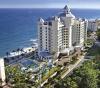 Pelican Grand Beach Resor...